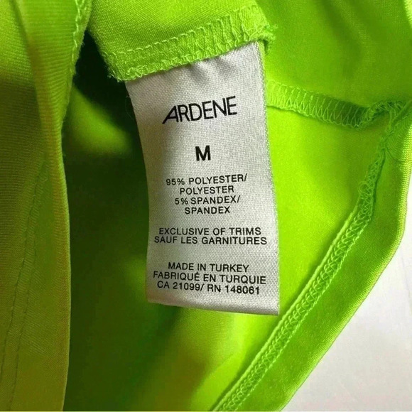 Ardene Mock Neck Tank Top Sleeveless Neon Green Size Medium - Picture 6 of 16